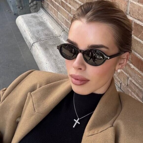 Saint Laurent SL751 JEANNE 001 Oval Sunglasses - Black
